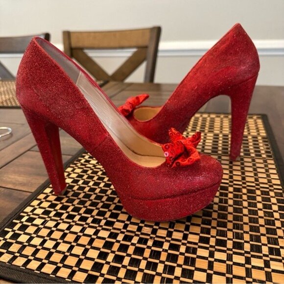 Alice in Wonderland Red Glitter Heels Women’s Size 6 High Heels with Bow Accent - Picture 2 of 8